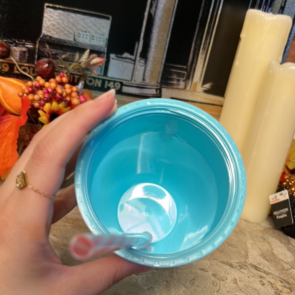 π¦ HOST PICKπ¦ Blue Ice Cream π¦ Tumbler - Picture 5 of 5